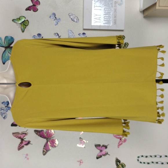 Nina Leonard vintage mustard yellow half sleeve blouse with tassles - Picture 6 of 9